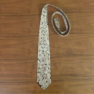 Museum Artifacts Authentic Baseballs and Signatures 1902-1939 All Silk Necktie